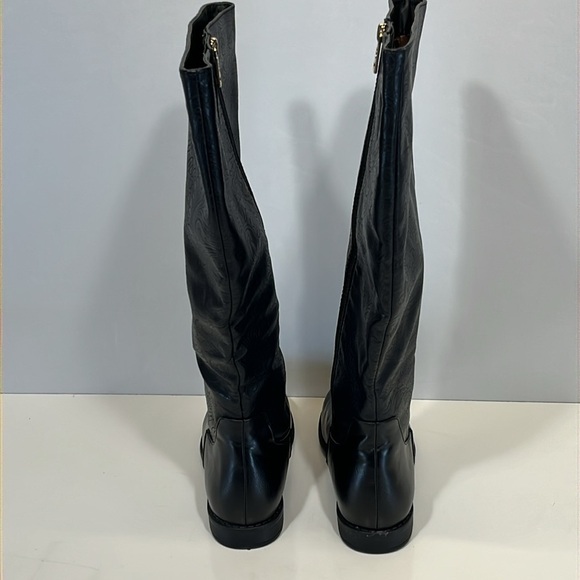 Db Dk Fashion Black Tall Boot Floral Embossed Low heel Side Zip Size 8 vegan - Picture 3 of 12